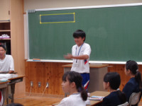 ５